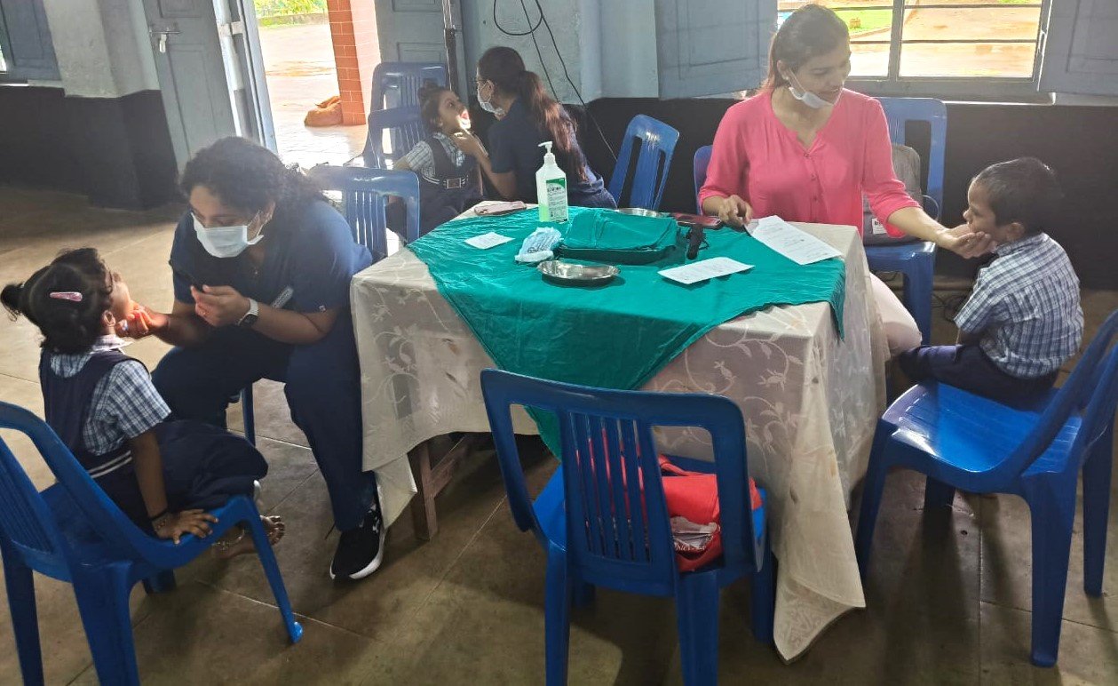 Dental Awareness Program and Check-Up at Alevoor Poornaprajna Public School