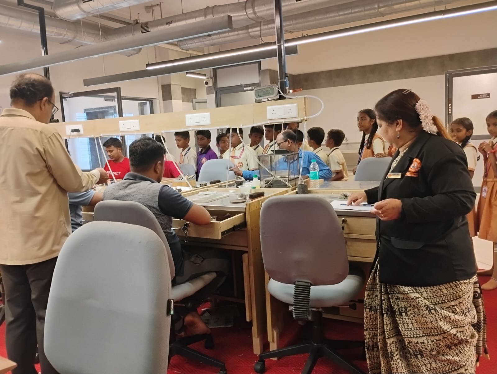 Educational Visit to Abharan Innovation Jewellery Workshop