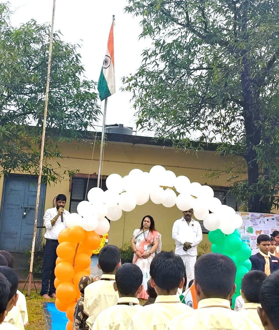 Independence Day Celebration at Alevoor Poornaprajna Public School