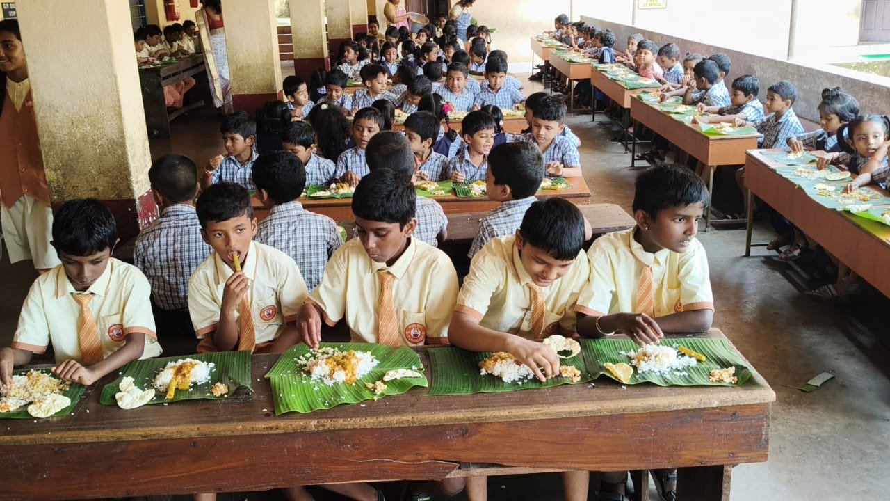 Onam Celebration at Alevoor Poornaprajna Public School