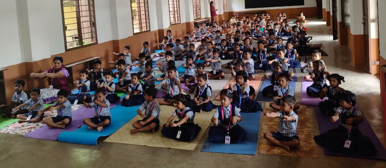 Practice of Yoga for Students at Alevoor Poornaprajna Public School