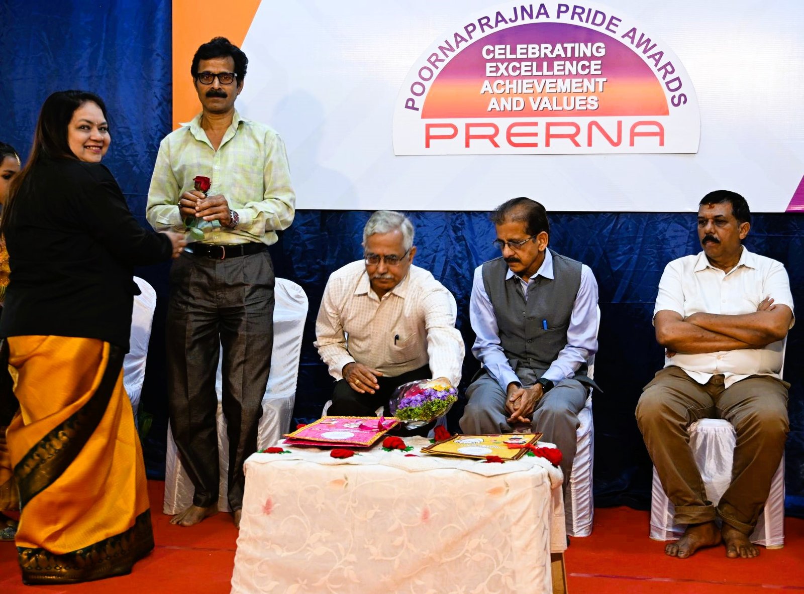 Price Distribution Ceremony