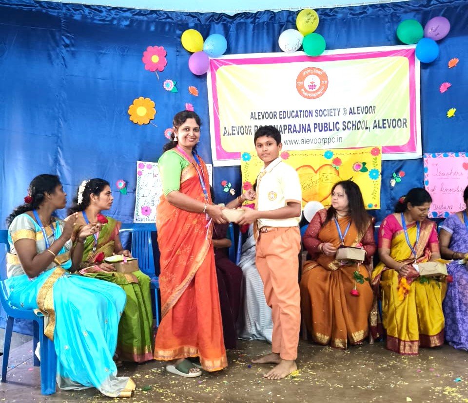 Teachers’ Day Celebration at Alevoor Poornaprajna Public School